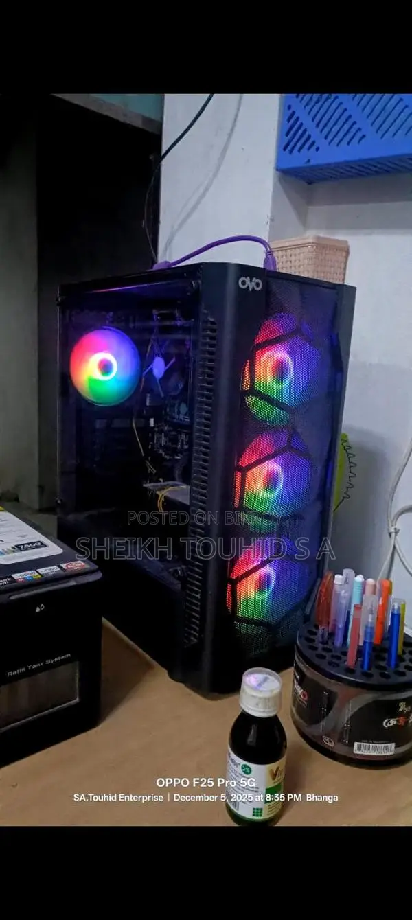 Desktop computer