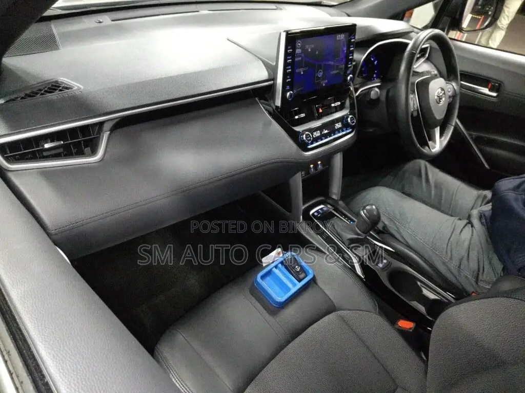Toyota Corolla Cross Z Bronze Hardtop 2022