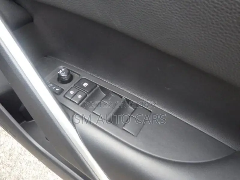 Toyota Corolla Cross Z Bronze Hardtop 2022