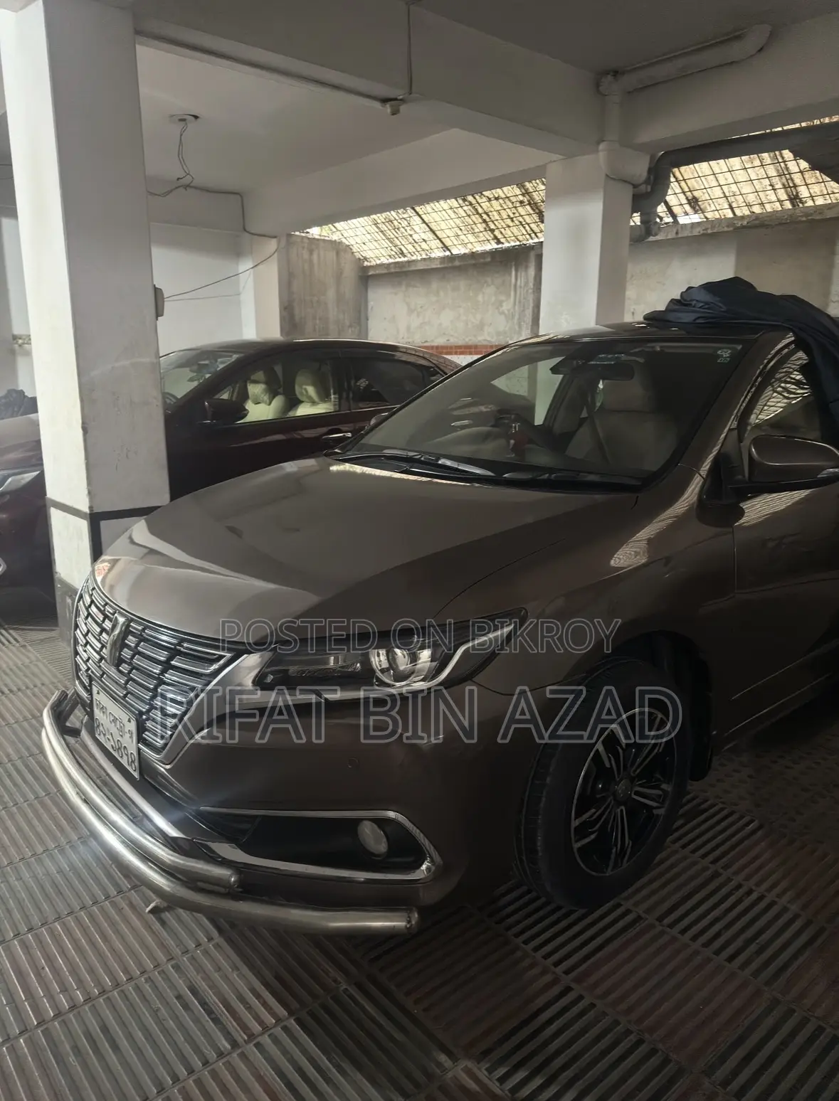 Toyota Premio F 2016