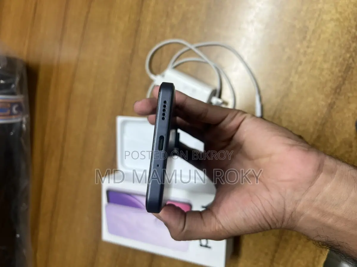 Vivo y21d 6+ 6 256gb (Used)
