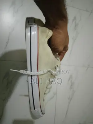 Men's sneakers
