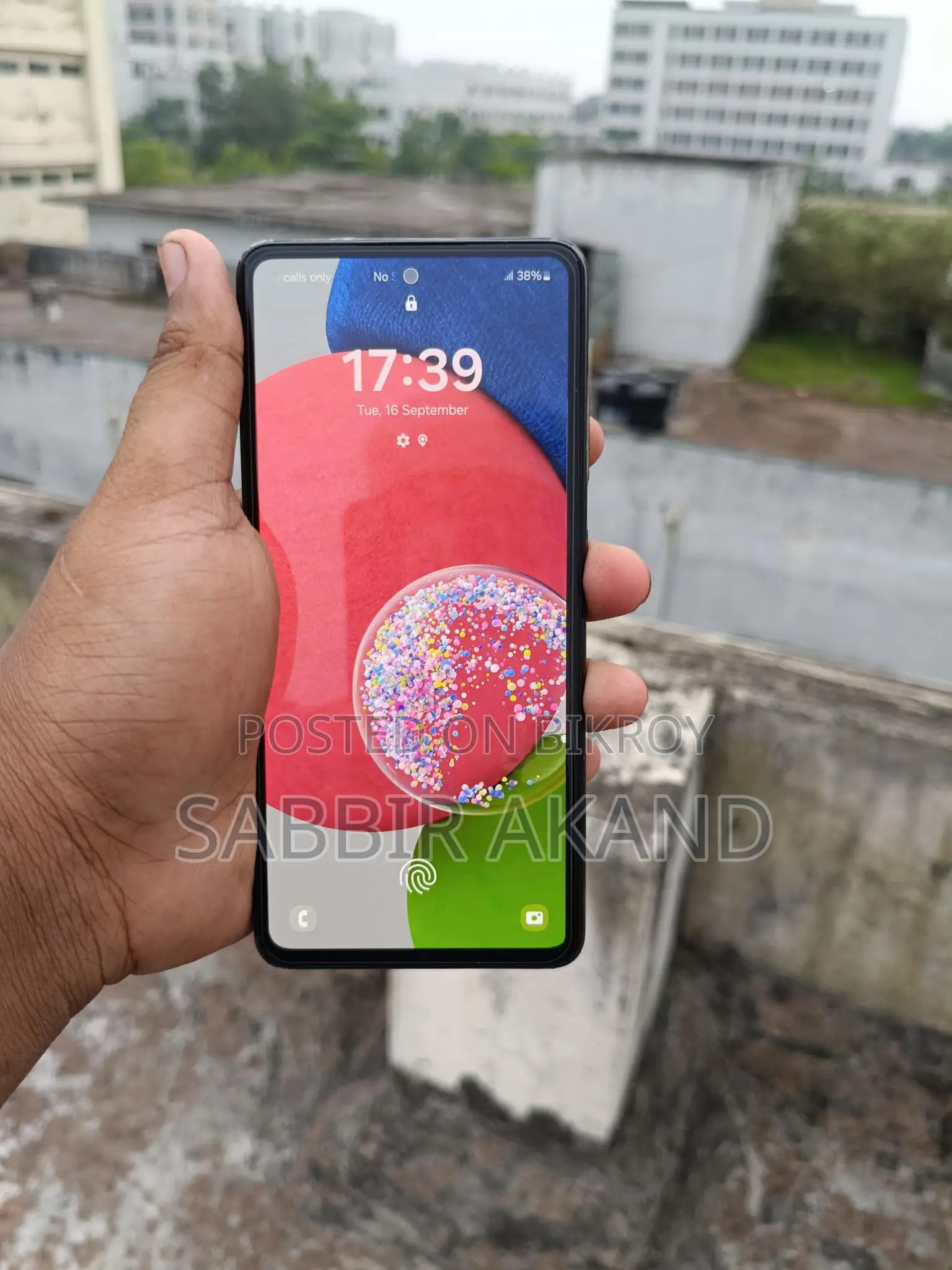 Samsung Galaxy A52S . (Used)