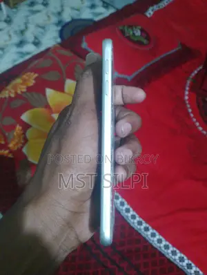 Samsung Galaxy S6 3/32 (Used)