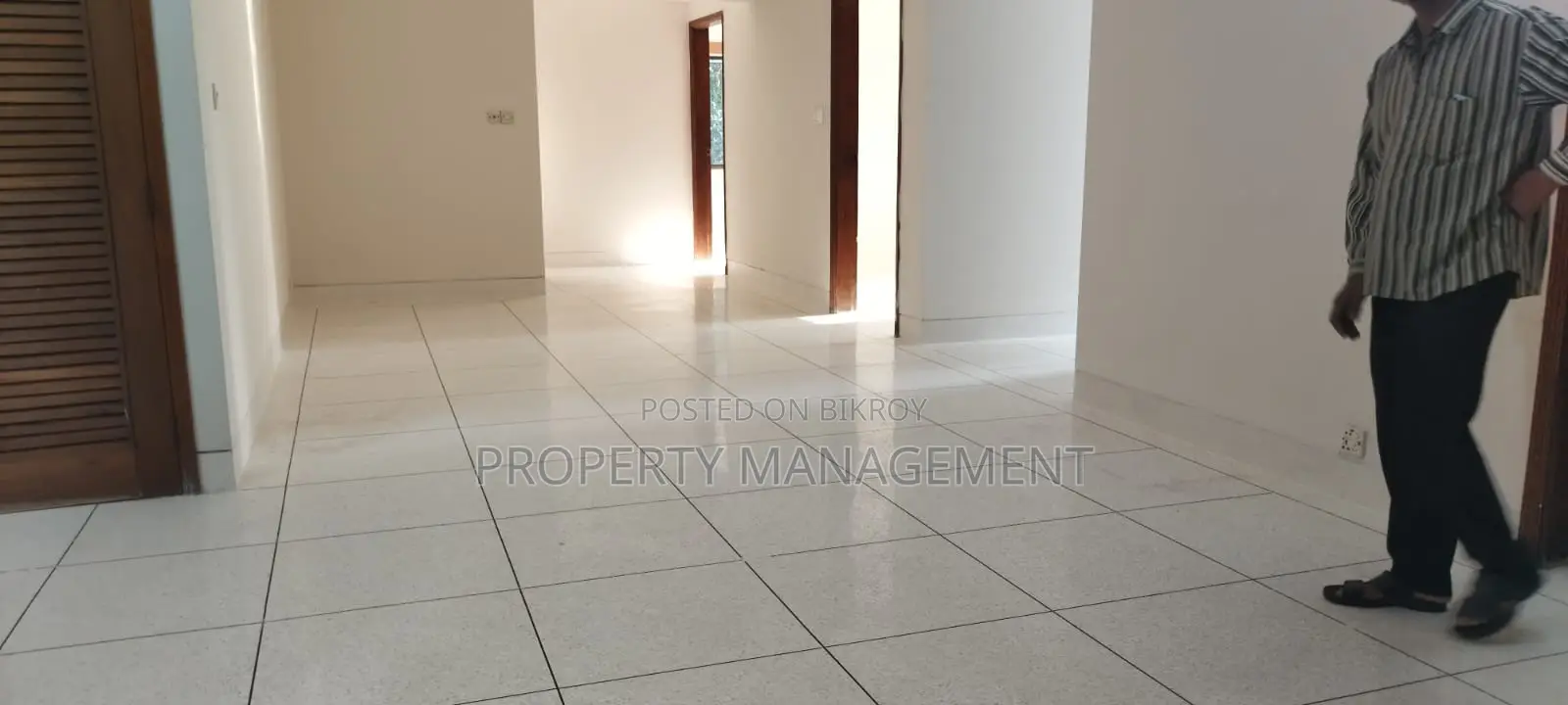 2500Sqft Unfurnished Apartment Rent 3Bed 4Bath Gulshan1 Nice View