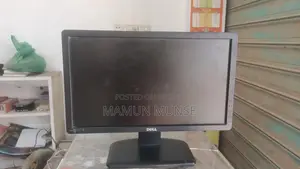 Used 21-inch monitor in pristine condition