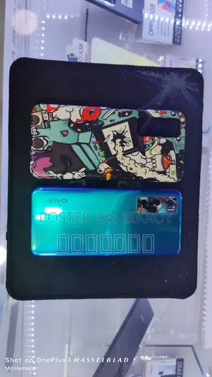 Vivo V20 SE (8+128) (Used)