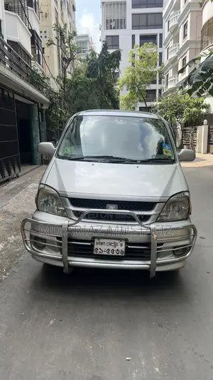 Toyota Hiace 2002