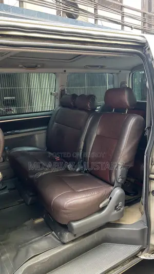 Toyota Hiace 2002