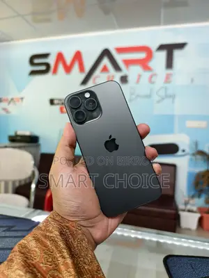 Apple iPhone 16 Pro Max super condition (Used)