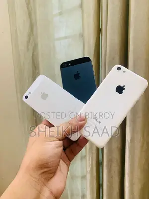 Apple iPhone 5 (Used)