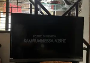তোশিবা স্মার্ট এলইডি টিভি ৩২ ইঞ্চি
