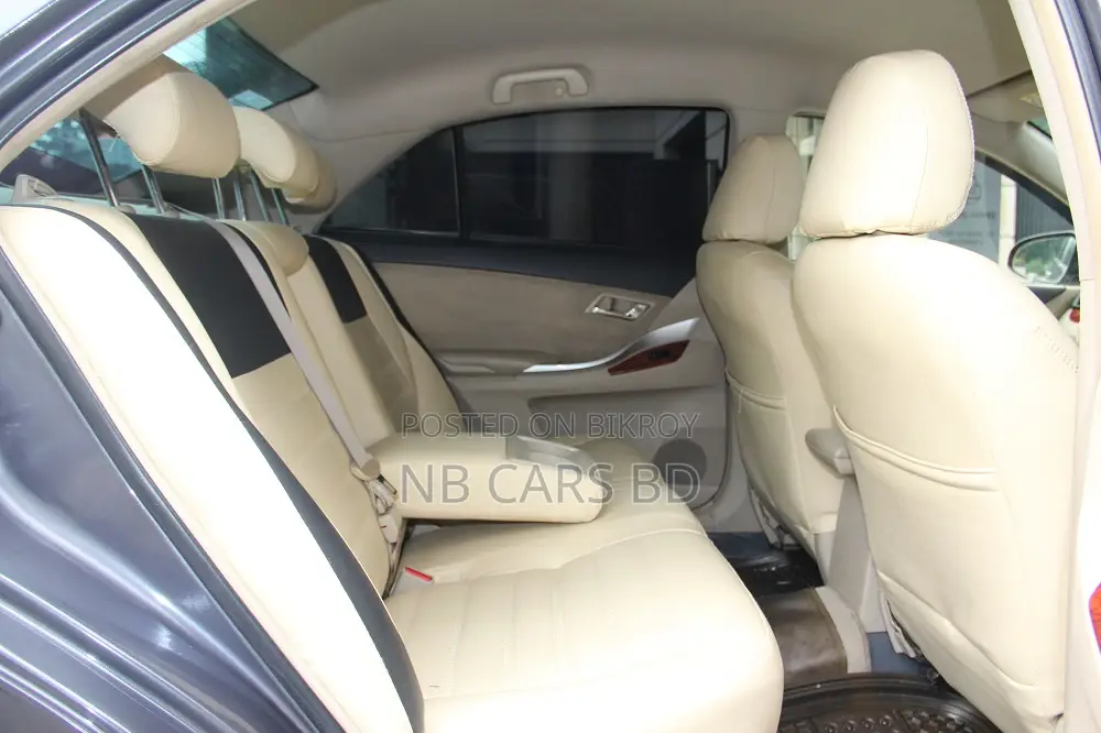 Toyota Premio FEX Package 2014