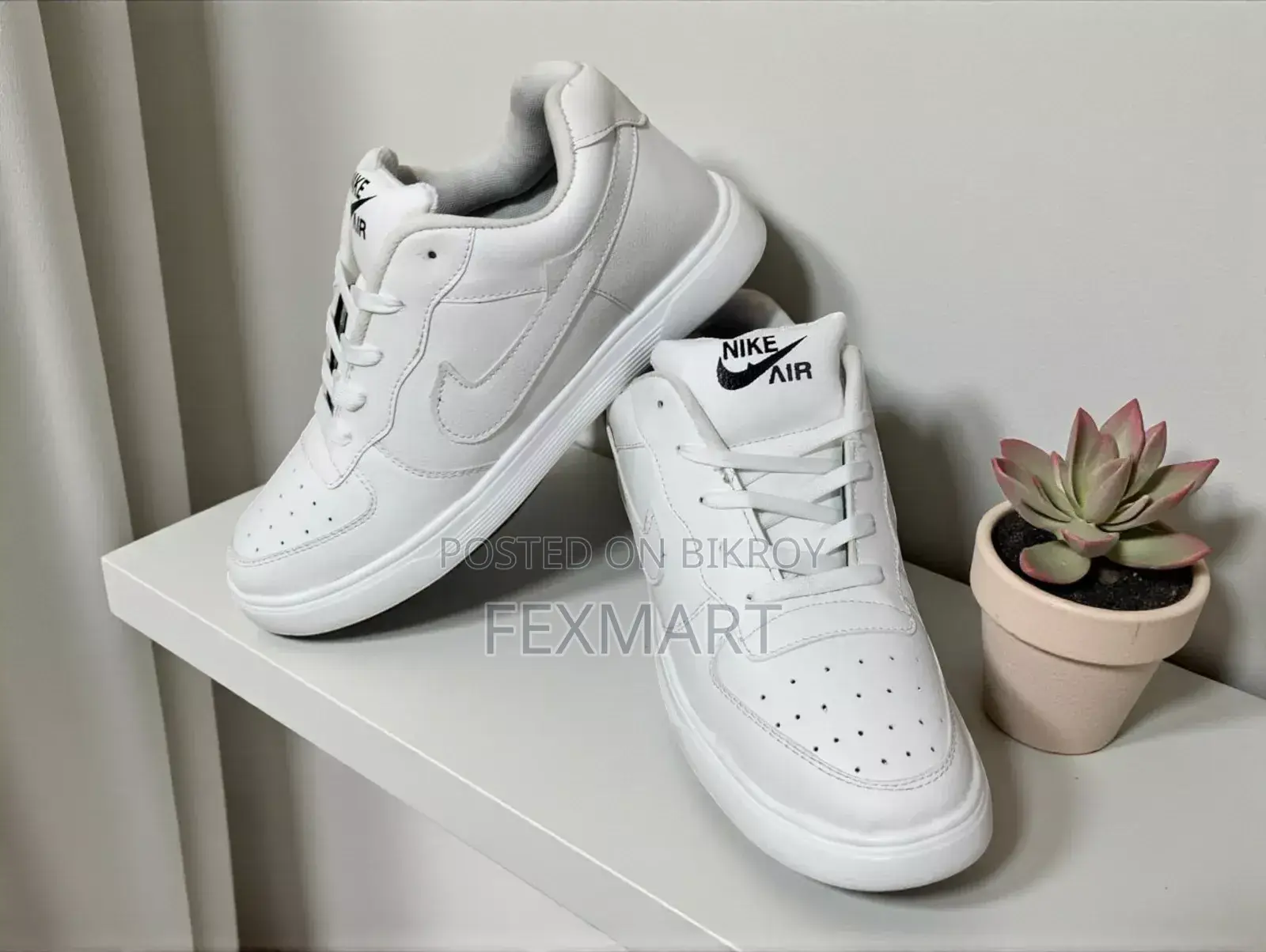 Aura White Sneakers ( Ads-43)