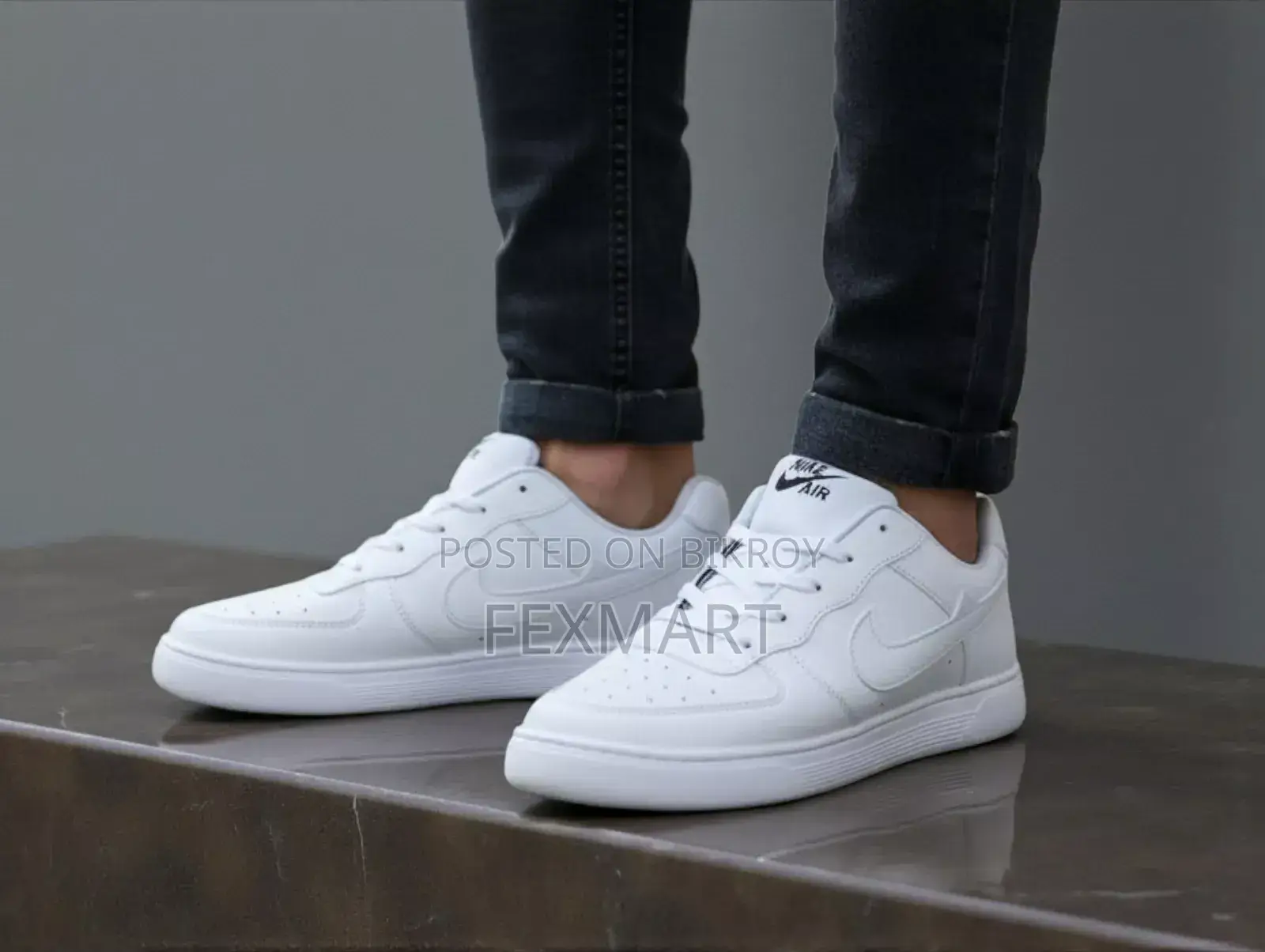 Aura White Sneakers ( Ads-43)
