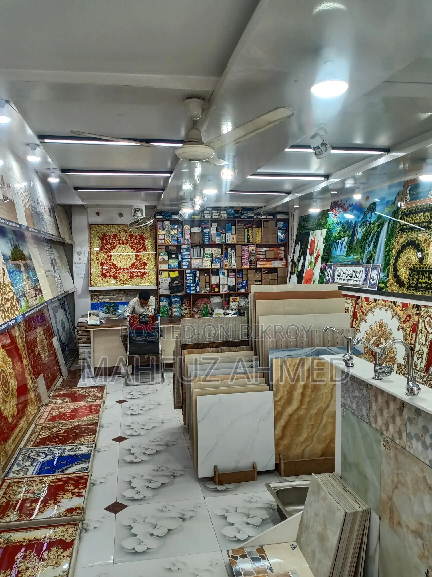 Shop for sale with decoration