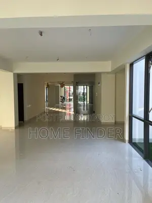 Spaciously Designed & Strongly Structured Commercial Space Rent Gulshan