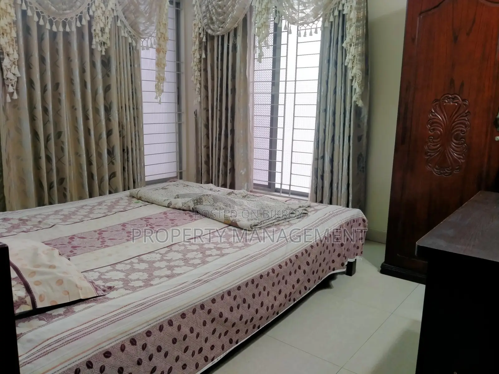 বনানীতে ২২৫০ বর্গফুটের সম্পূর্ণ ফার্নিশড অ্যাপার্টমেন্ট ভাড়া