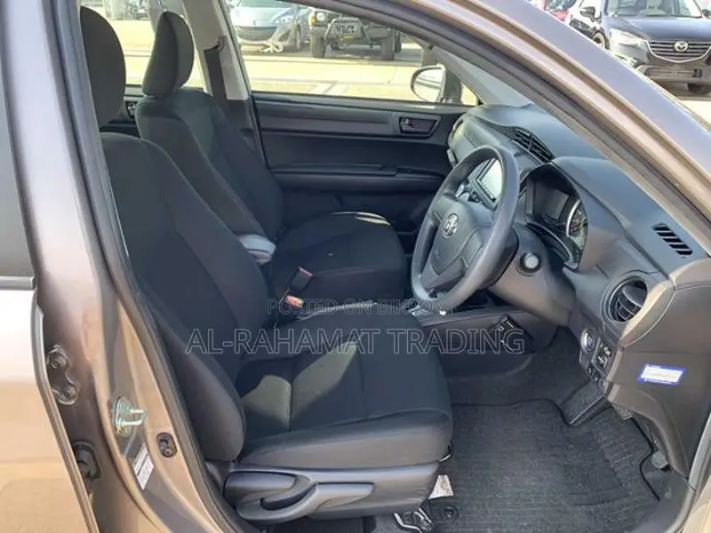 Toyota Corolla AXIO EX PKG BRONZE 2020