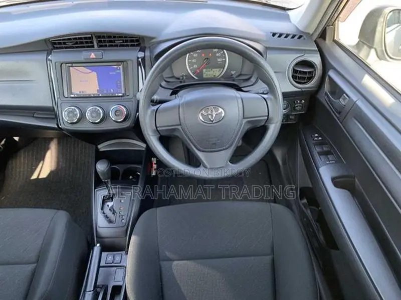 Toyota Corolla AXIO EX PKG BRONZE 2020