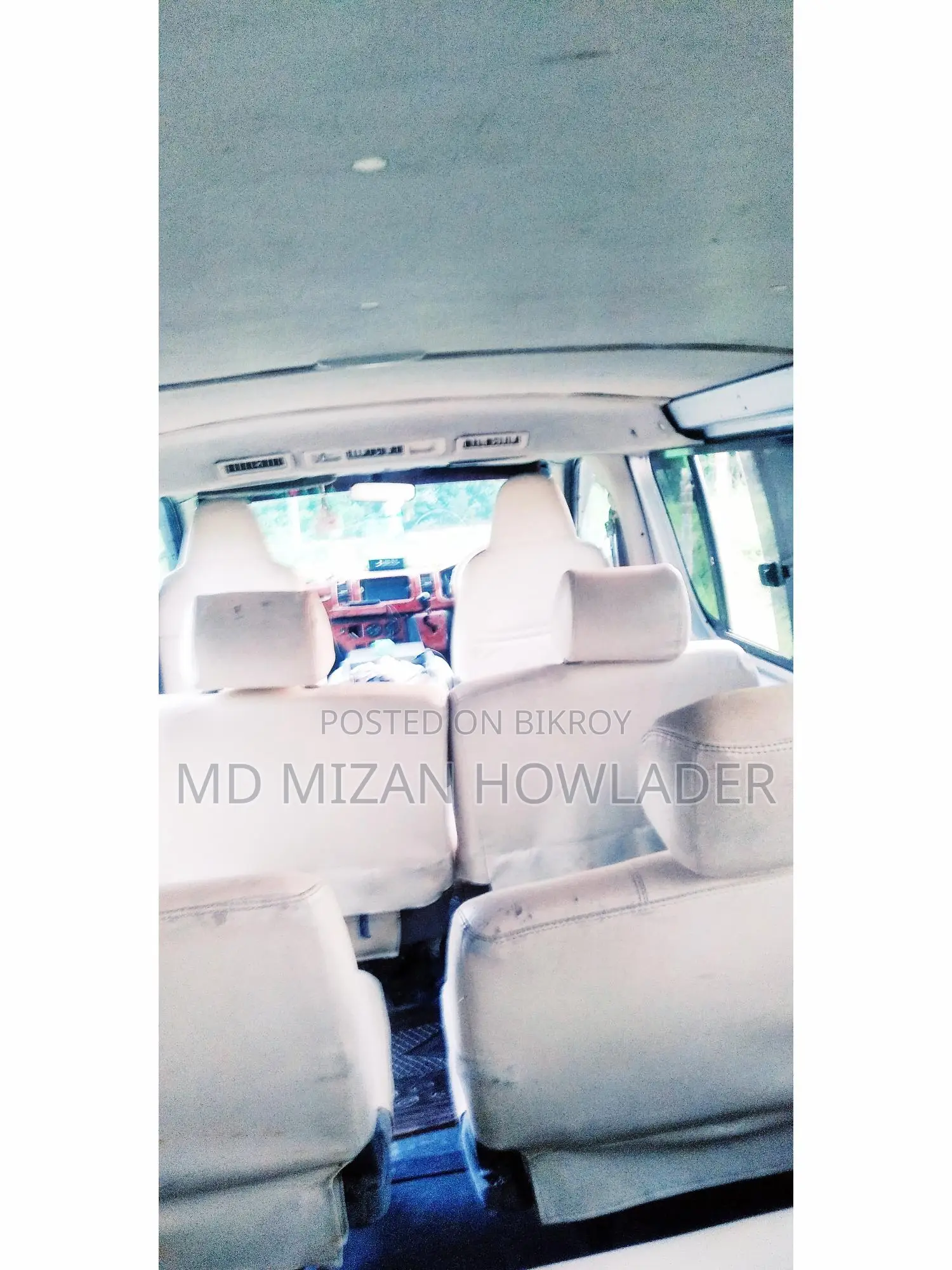 Toyota Hiace model 2005