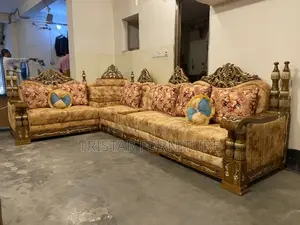 আধুনিক সিক্স সিটার কর্নার সোফা সেট