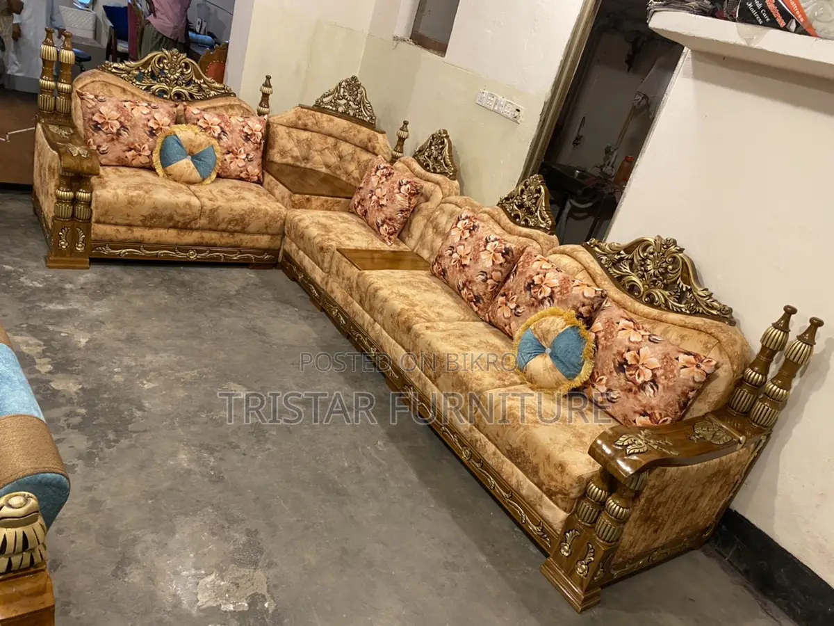 Modern Six Seater Corner Sofa Set