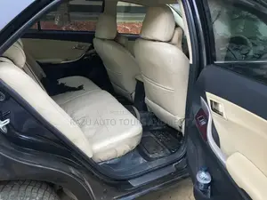 Land Cruiser Prado Rent For Wedding
