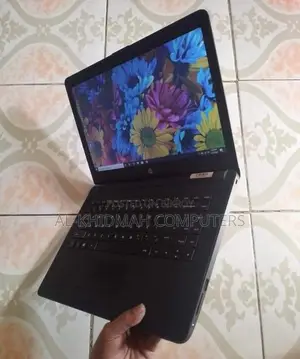 HP Core i3 7th Gen Laptop, 128GB, 4GB, 14", Nationwide Courier Available.