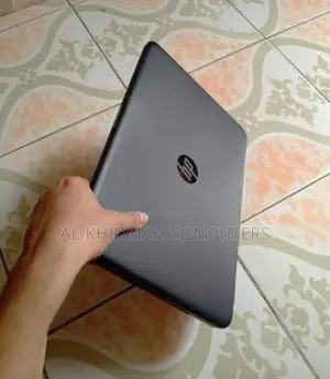 HP Core i3 7th Gen Laptop, 128GB, 4GB, 14", Nationwide Courier Available.