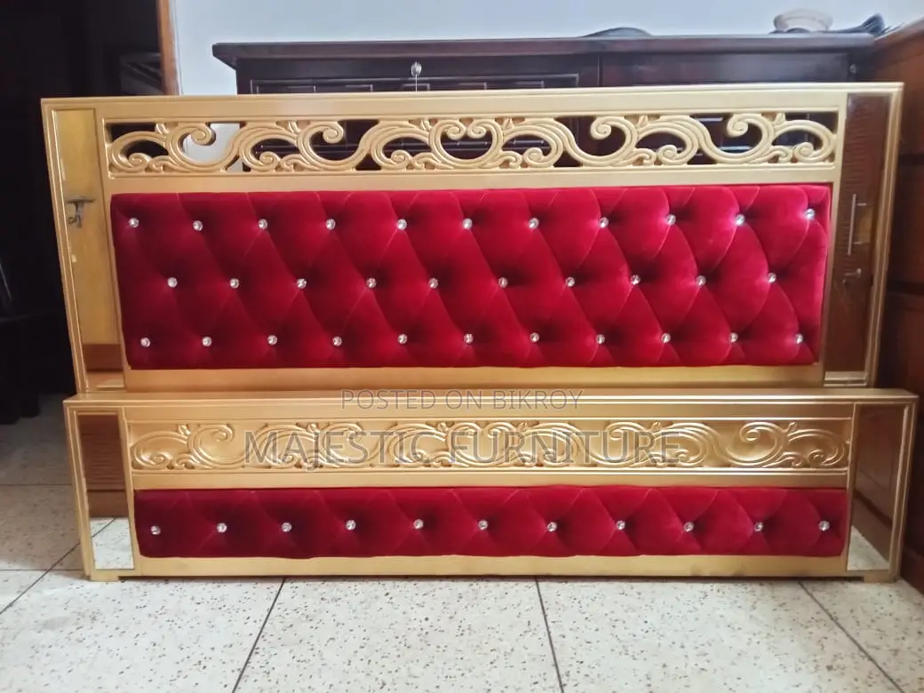 BED GOLDEN MAROON GLASS SETTING 5/7 & 6/7 FEET.