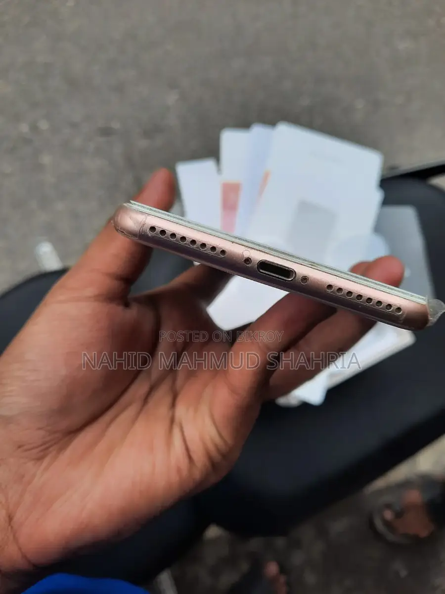 Apple iPhone 8 Plus (Used)