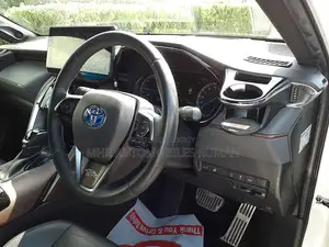 Toyota Harrier Z Leather Plg 2020