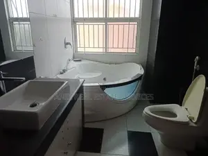 Good Quality Semi Farnised Flat Rent At Gulshan North