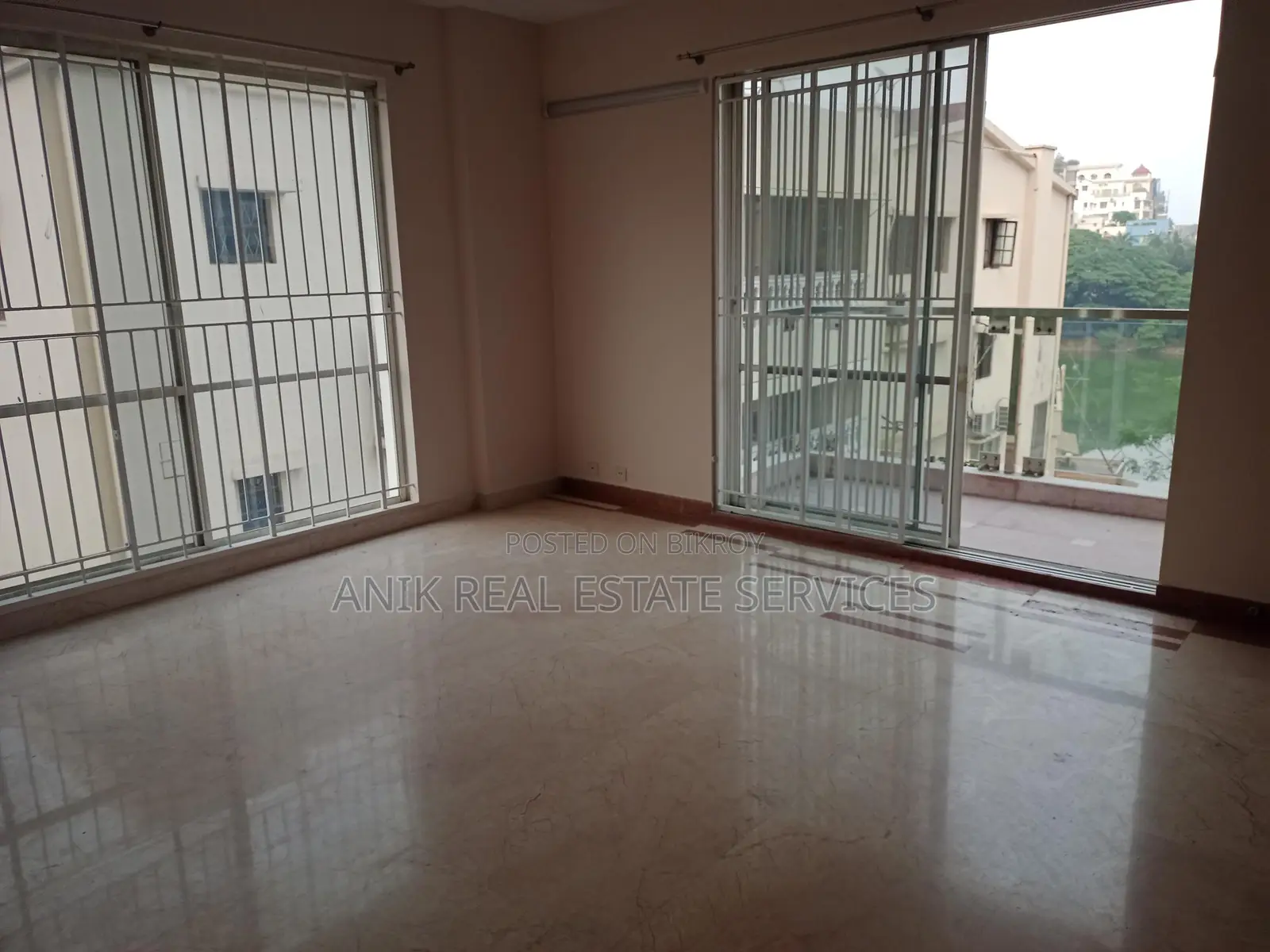 Good Quality Semi Farnised Flat Rent At Gulshan North