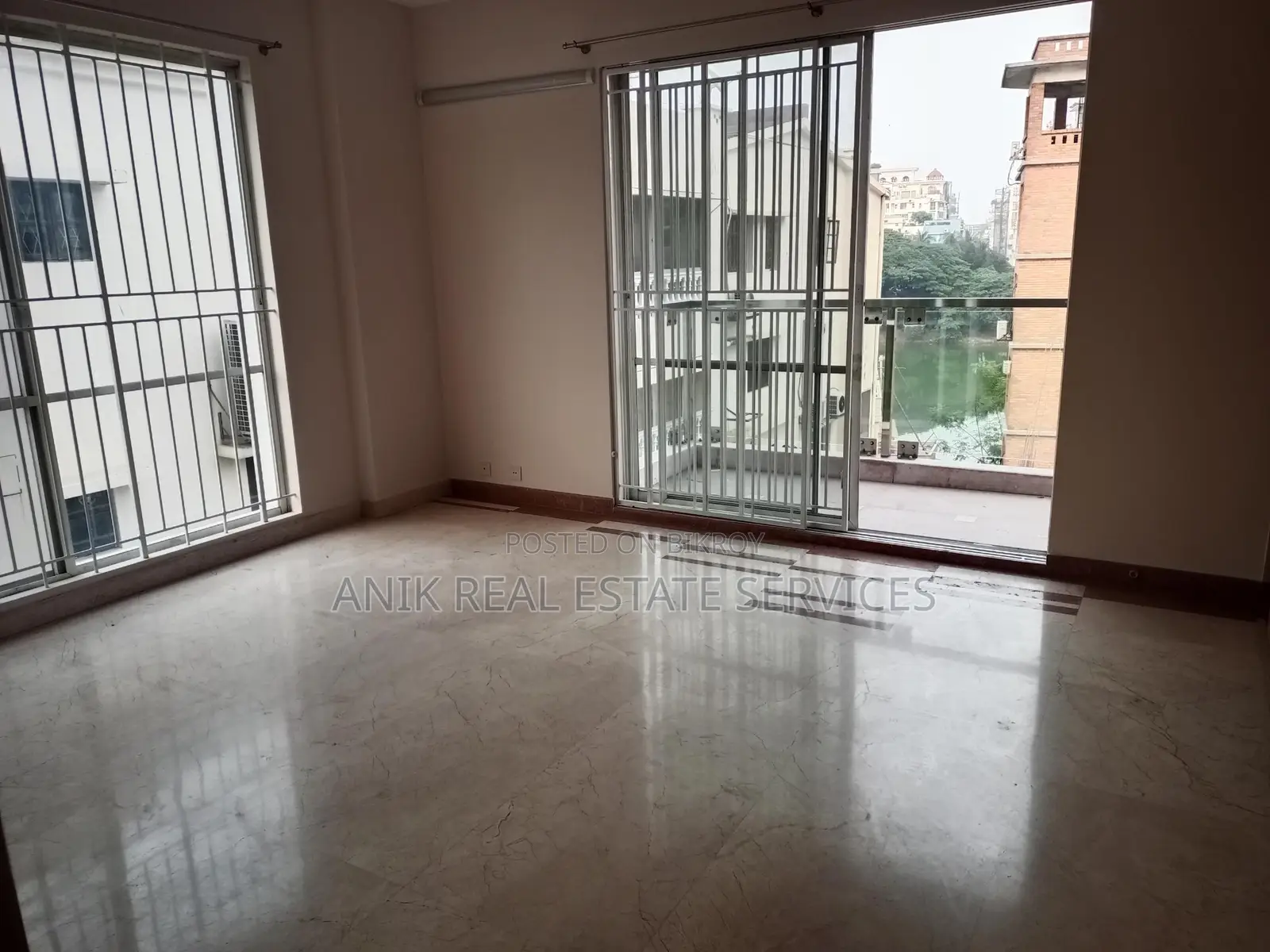 Good Quality Semi Farnised Flat Rent At Gulshan North