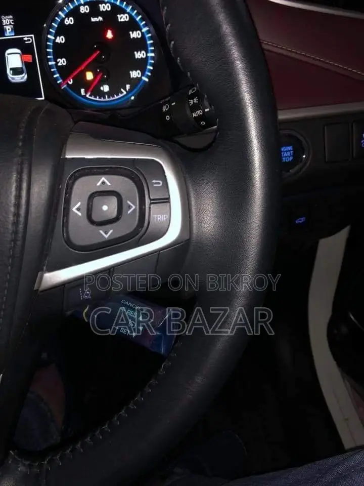 Toyota Harrier Adv Premium Pkg 2015