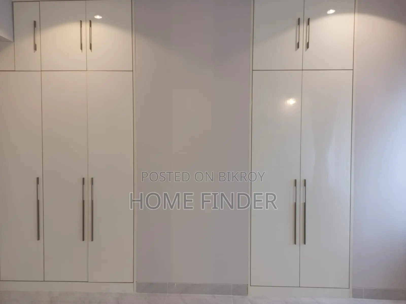 Uniquely Designed 2955 Sq Ft Apartment Is Up For Rent In North Gulshan