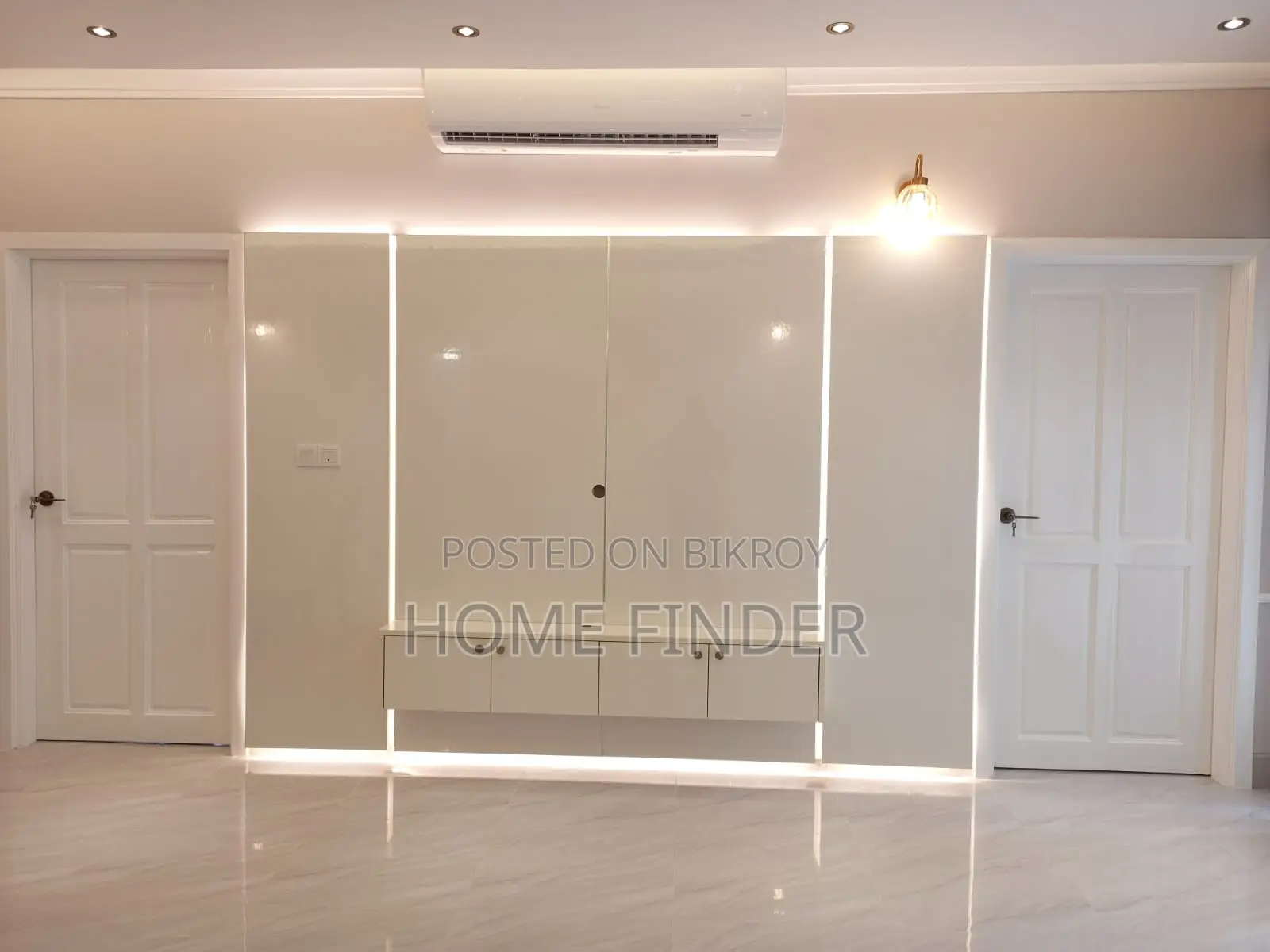 Uniquely Designed 2955 Sq Ft Apartment Is Up For Rent In North Gulshan