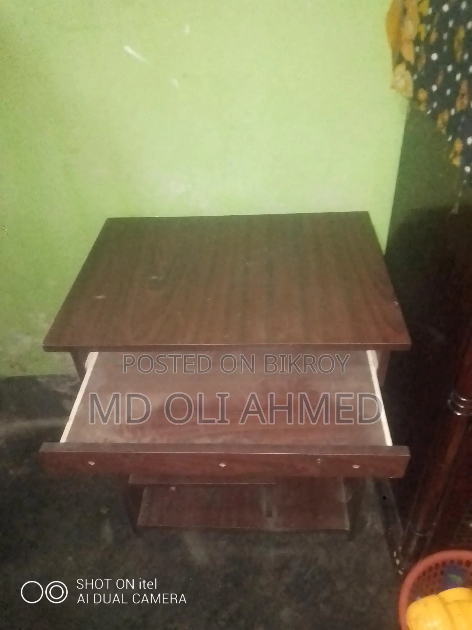 Computer Table sell