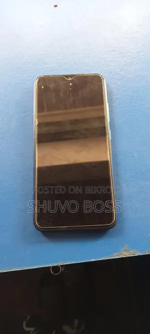 Itel Vision 3 . (Used)