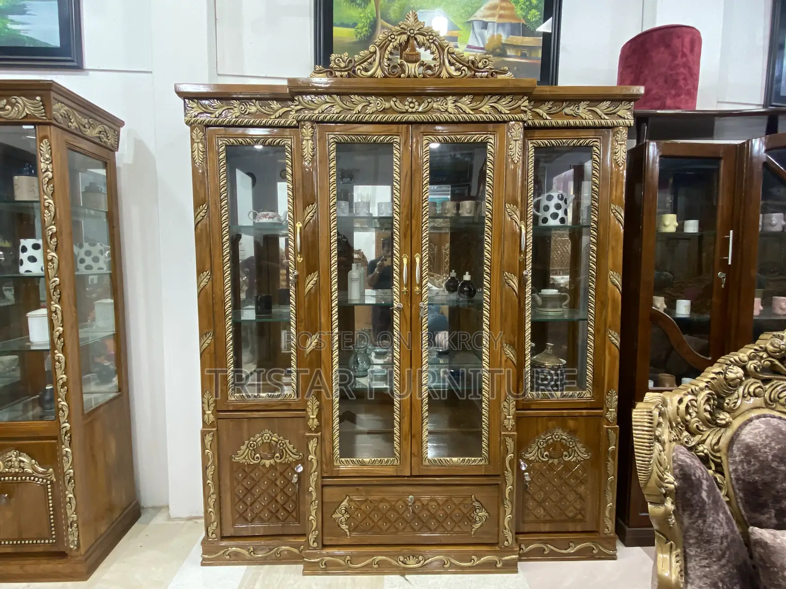 Extraordinary Design Cabinet Model KB17F