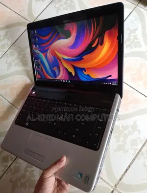 DELL Full Fresh Laptop, 3GB RAM, (Courier delivery available nationwide)