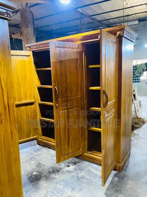 3 Door Wooden Almirah