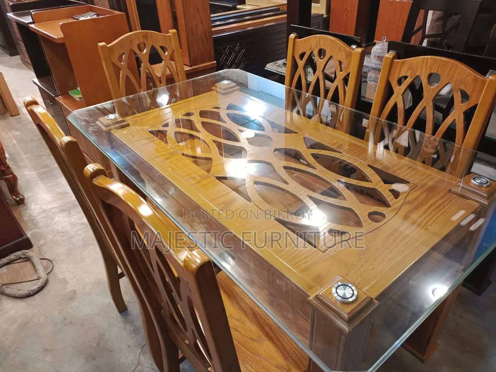 NEW DAINING SET OAK. M # 6983