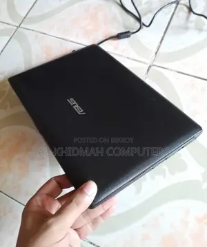 Asus মিনি ল্যাপটপ, ৫০০জিবি হার্ড ডিস্ক