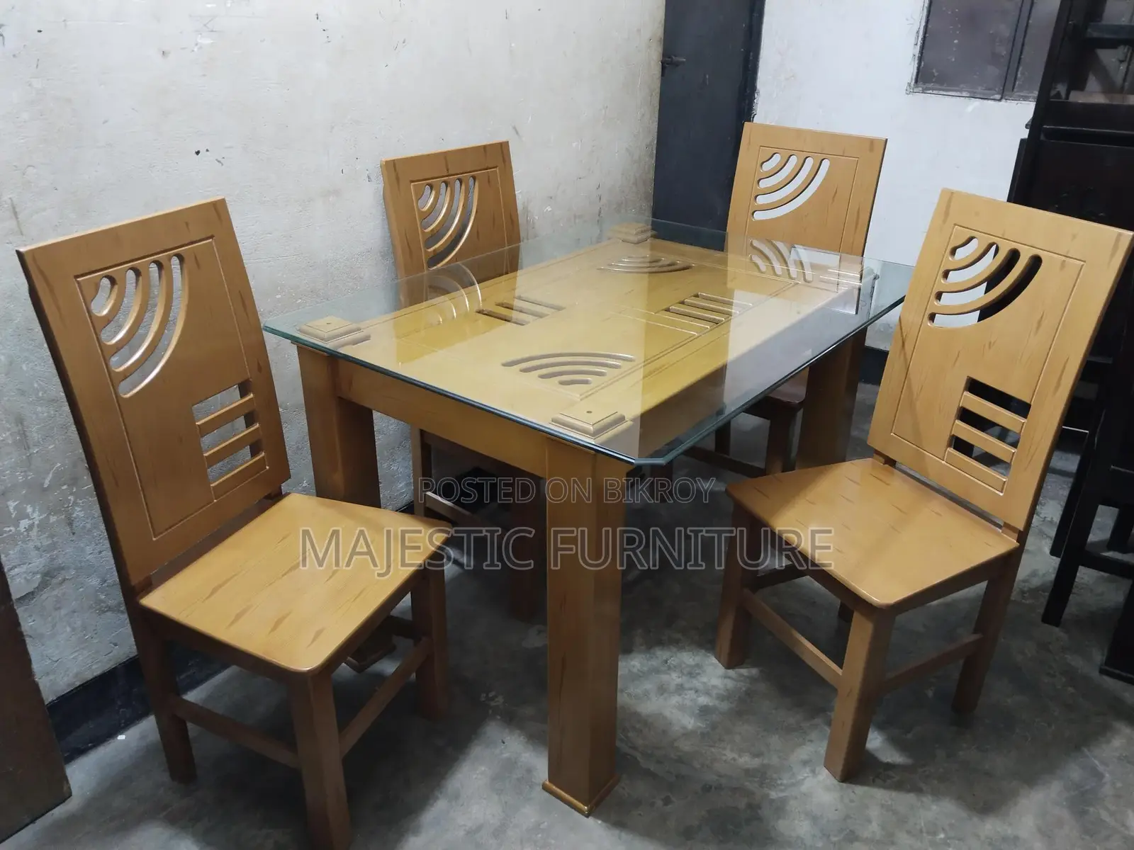 New Canadian Oak Dining Set. M # 5377