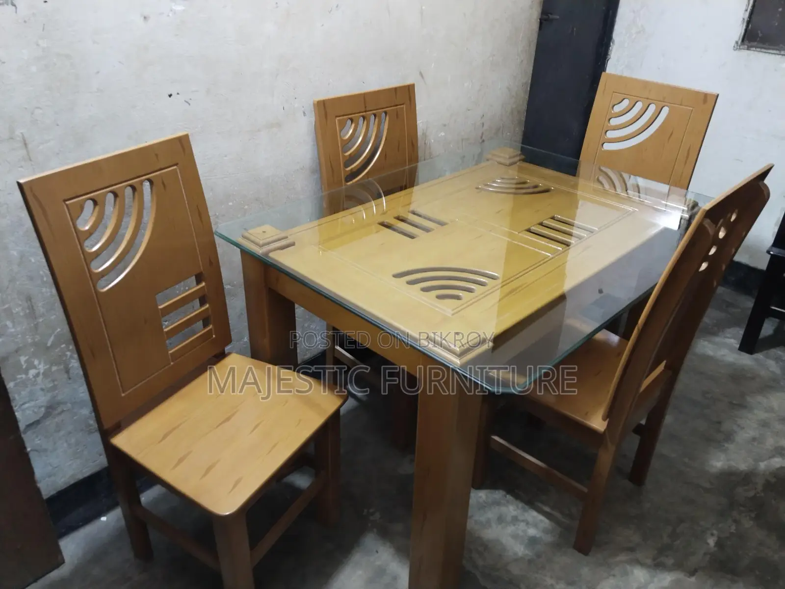 New Canadian Oak Dining Set. M # 5377