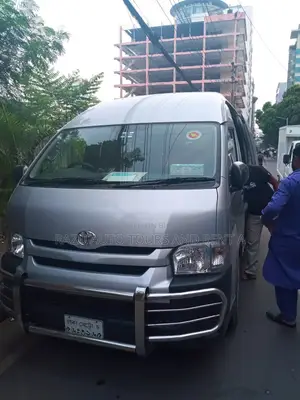Grand Cavin Hiace For Rent