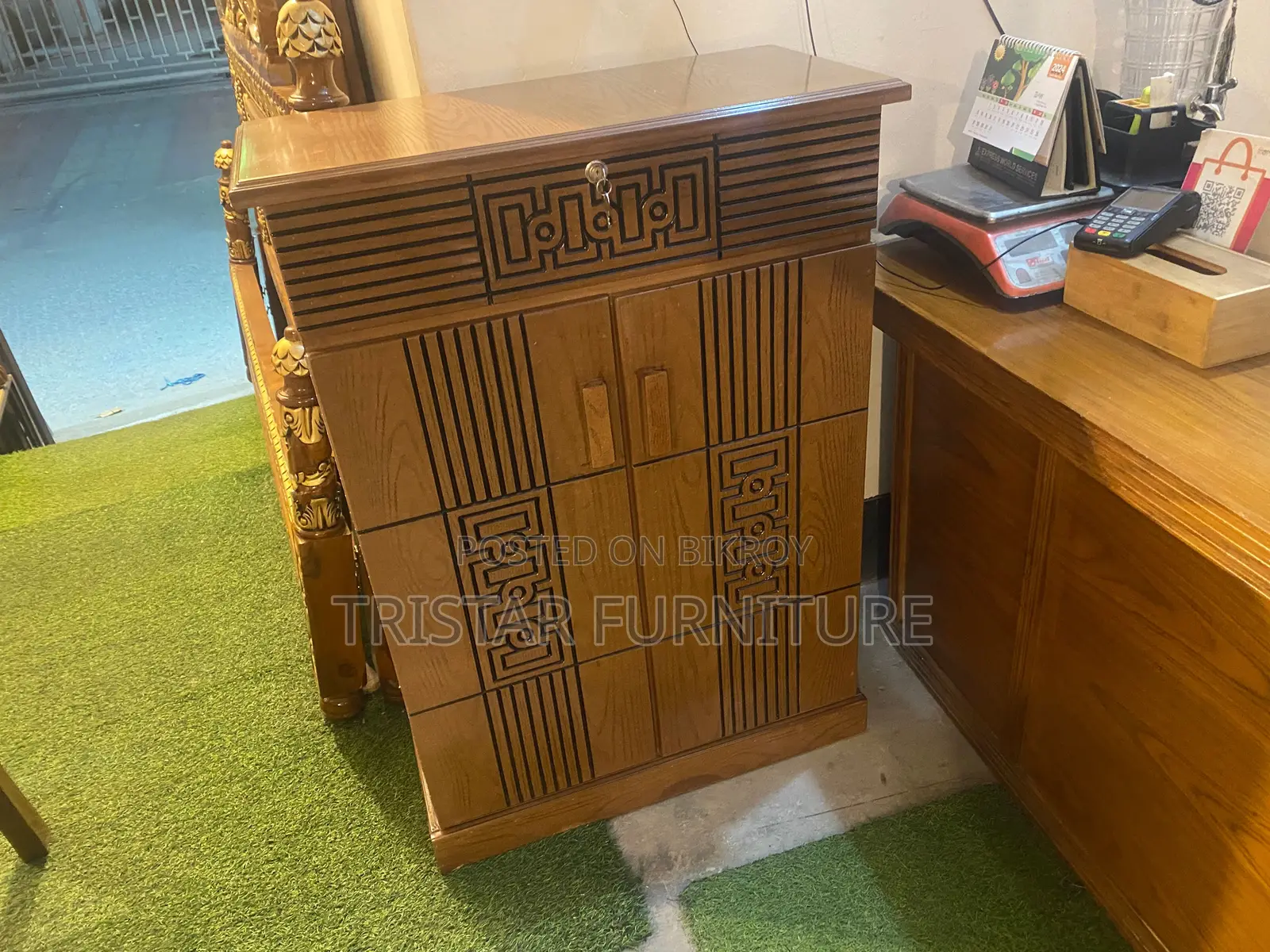 নান্দনিক ডিজাইনার জুতা রাখার রেক